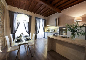  Apartments Florence - Giglio santa trinita  Флоренция